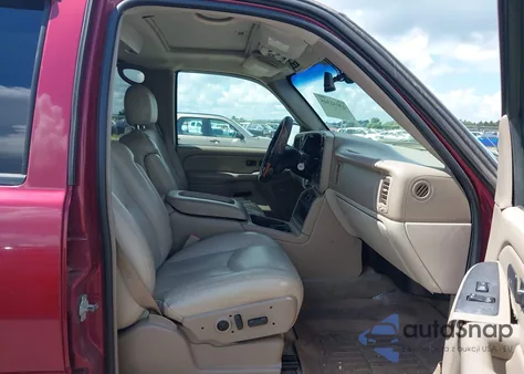 2004 Chevrolet Tahoe Lt из США, поврежденный, VIN 1GNEK13Z04J271633